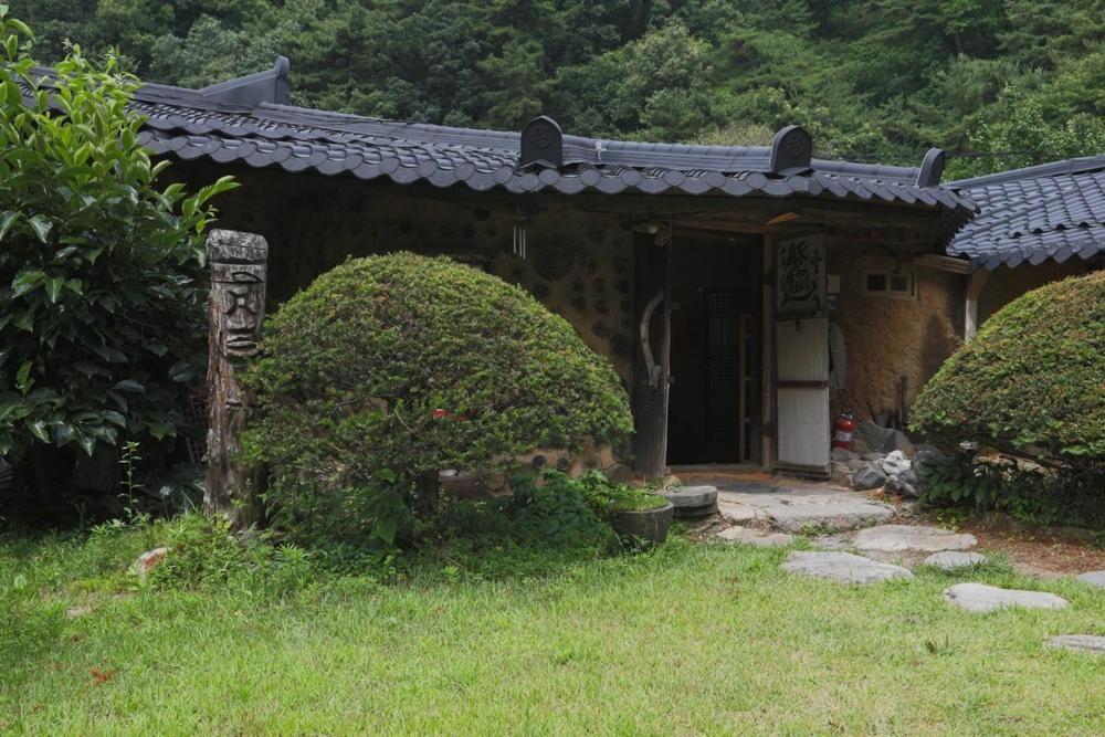 Hoengseong Daraegol Sanbang Pension Chambre photo